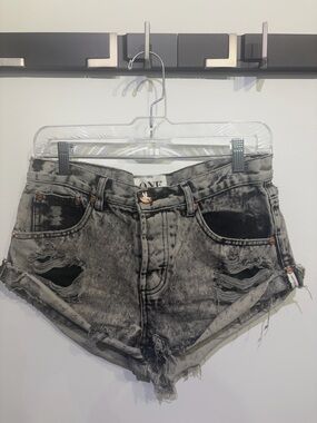 One Teaspoon Gray Acid-Wash Distressed Denim Shorts - Women